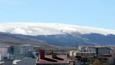 Doğu Anadolu'da İlk Kar Yağışı