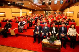 Artvin Çay Üreticilerine Motorlu Tırpan Desteği