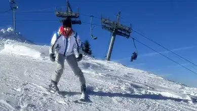 Artvin'de Kar Şenliği: 500 Öğrenci Kayak Keyfi