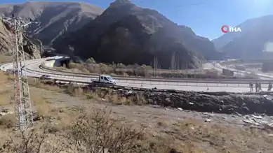 Erzurum'da Tır Kazası: Sürücü Yaşamını Yitirdi
