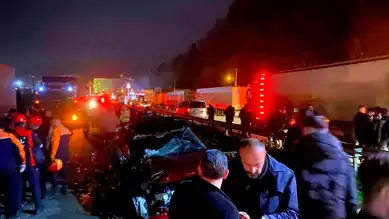 Hopa'da Trafik Kazası: 1 Ölü, 1 Ağır Yaralı