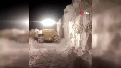 Macahel Geçidi'nde 10 Gündür Karla Mücadele