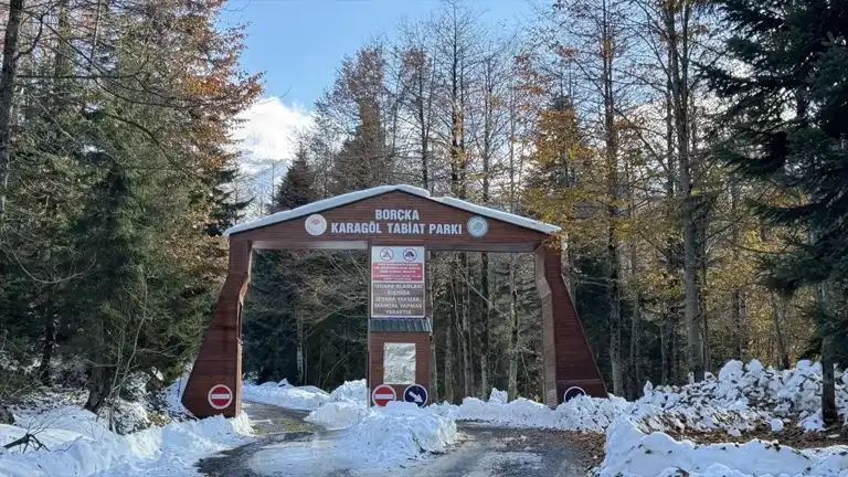 Karagöl'de Kış ve Sonbaharın Buluşması